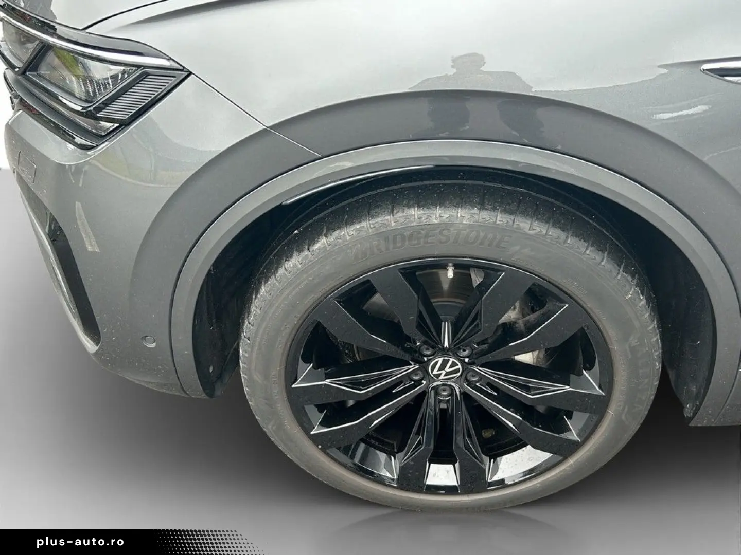 VW Touareg 3.0 V6 TDI Tiptronic 4Motion R-Line AHK