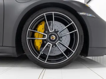 Porsche 911-TURBO-S