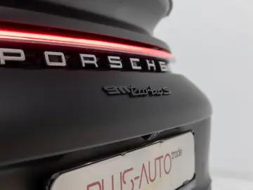 Porsche 911-TURBO-S
