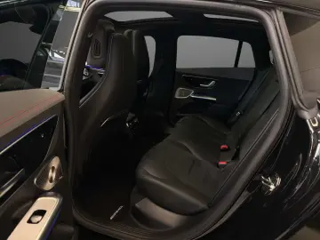 MERCEDES-BENZ EQE 300 AMG Pano HUD Airmatic AHK NIGH&hellip;