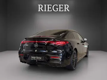 MERCEDES-BENZ EQE 300 AMG Pano HUD Airmatic AHK NIGH&hellip;