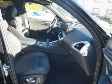 BMW XM  UPE 194.000€  voll  0 5%