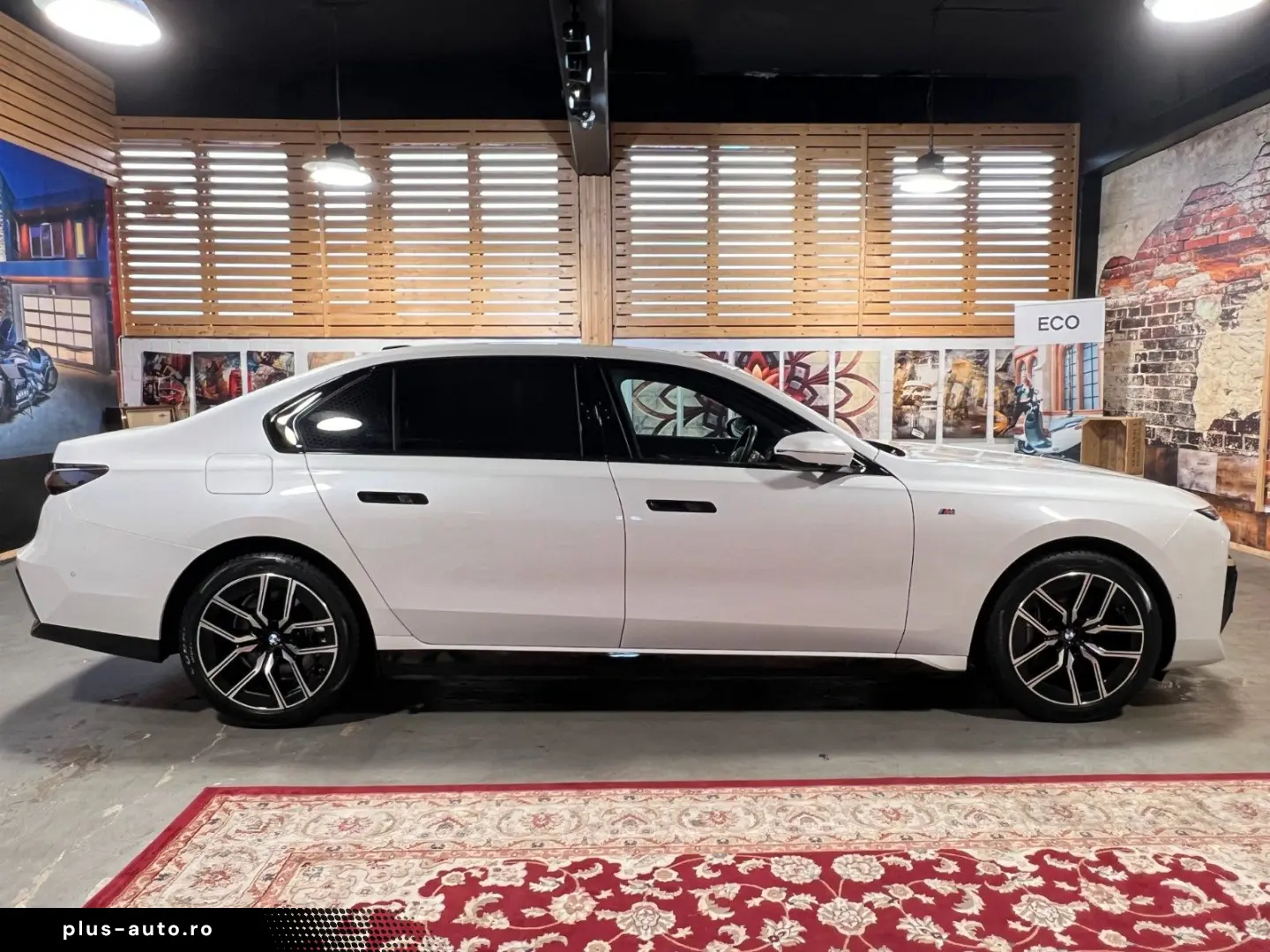 BMW 750 e xDrive M-Sport  Kristall  Leder  HUD  Pano