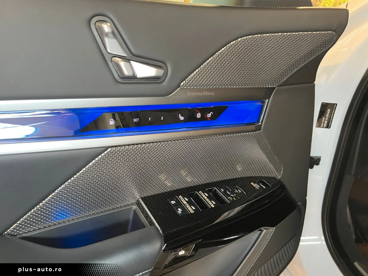 BMW 750 e xDrive M-Sport  Kristall  Leder  HUD  Pano