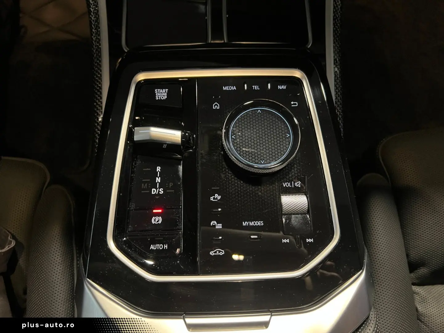 BMW 750 e xDrive M-Sport  Kristall  Leder  HUD  Pano