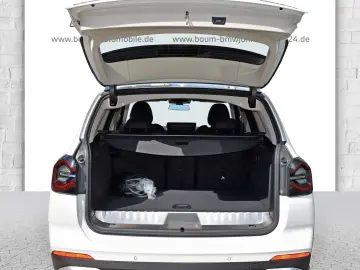 BMW X3 xDrive30e DAB LED WLAN Parkassistent AHK Shz