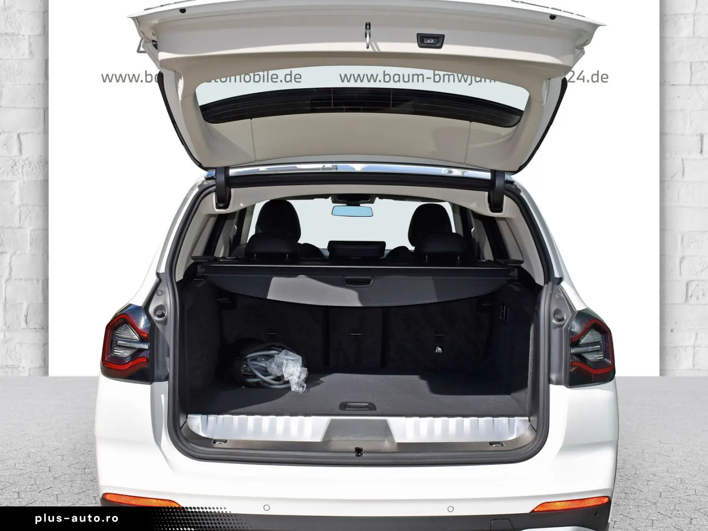 BMW X3 xDrive30e DAB LED WLAN Parkassistent AHK Shz