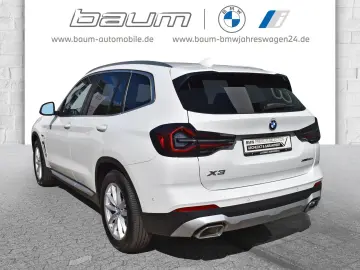 BMW X3 xDrive30e DAB LED WLAN Parkassistent AHK Shz