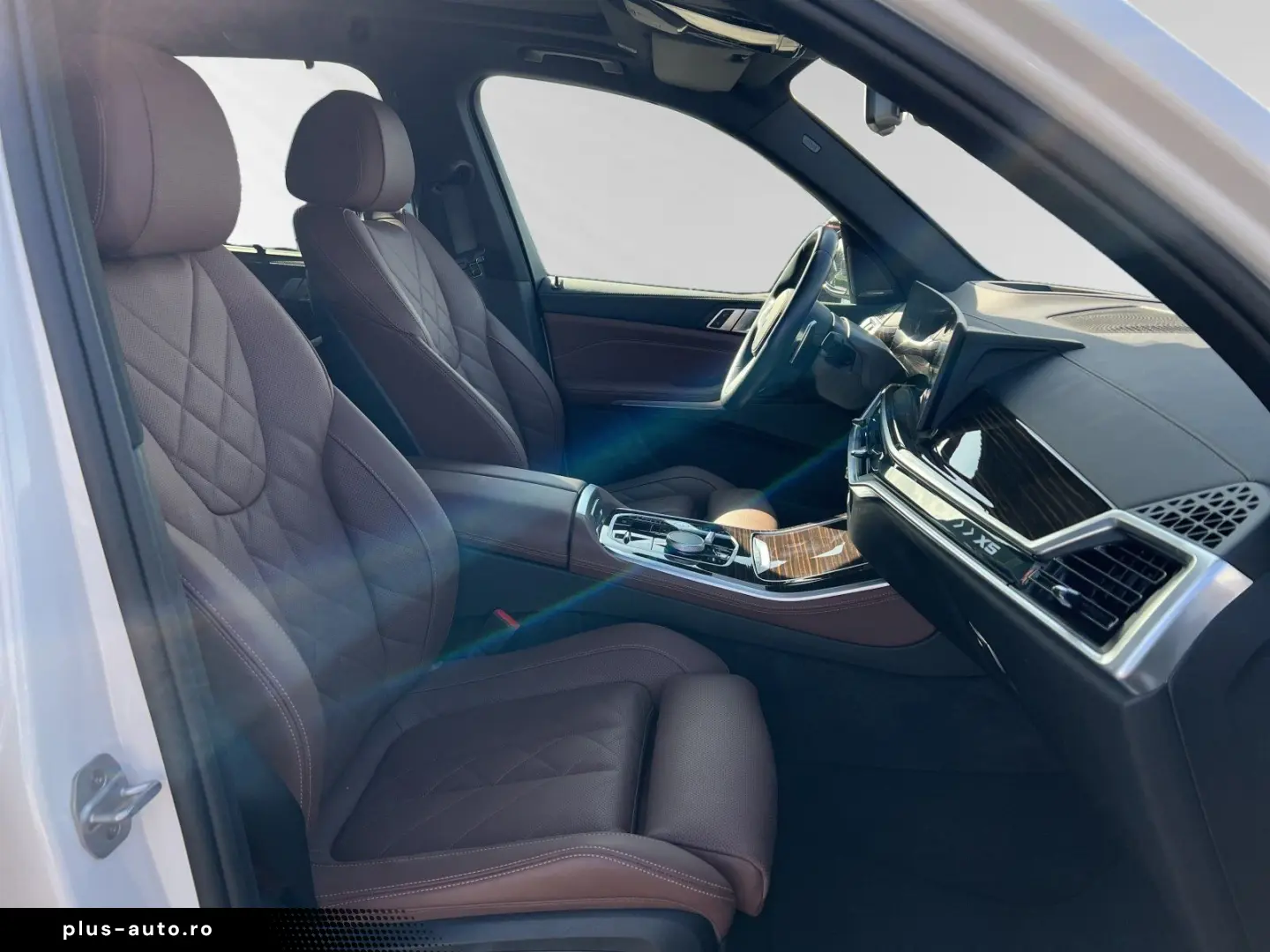 BMW X5 xDrive50e M Sport AHK Pano LCProf. H K