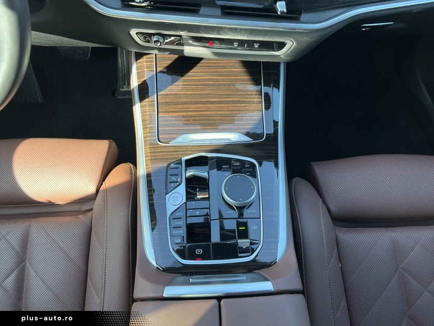 BMW X5 xDrive50e M Sport AHK Pano LCProf. H K