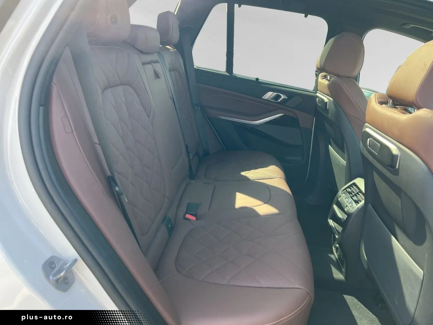 BMW X5 xDrive50e M Sport AHK Pano LCProf. H K