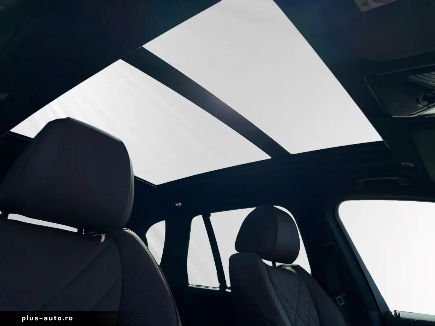 BMW X5 xDrive50e M Sport AHK Pano LCProf. H K