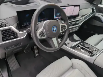 BMW X5 xDrive50e M Sport AHK Harman K Kamera LED