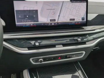 BMW X5 xDrive50e M Sport AHK Harman K Kamera LED