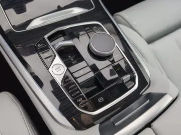 BMW X5 xDrive50e M Sport AHK Harman K Kamera LED