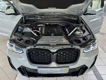 BMW X4 xDrive 30 d M Sport Head-Up Standheizung AHK