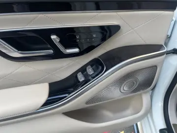 MERCEDES-BENZ S 500 4MATIC L AMG Pano Distronic HUD &hellip;