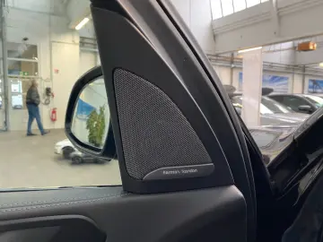 BMW X5 xDrive30d M Sport Pro HUD Pano LC Pro H K STH