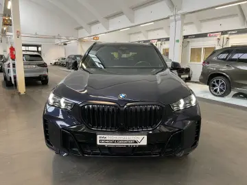 BMW X5 xDrive30d M Sport Pro HUD Pano LC Pro H K STH