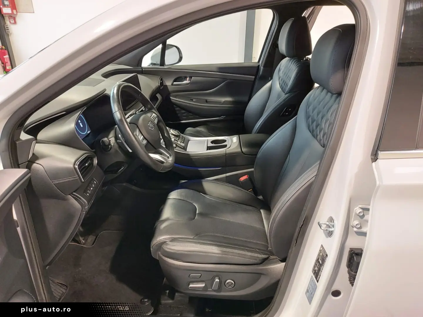 HYUNDAI Santa Fe 2.2 CRDi  Signature 4WD LED Leder