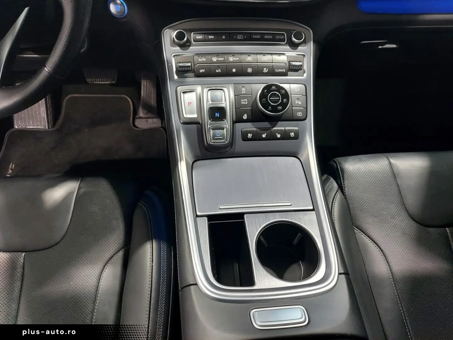 HYUNDAI Santa Fe 2.2 CRDi  Signature 4WD LED Leder