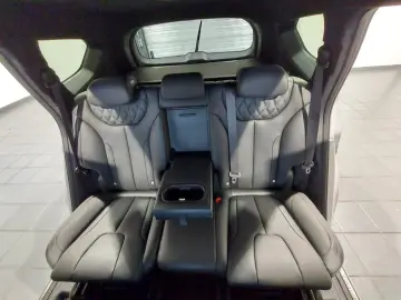 HYUNDAI Santa Fe 2.2 CRDi  Signature 4WD LED Leder