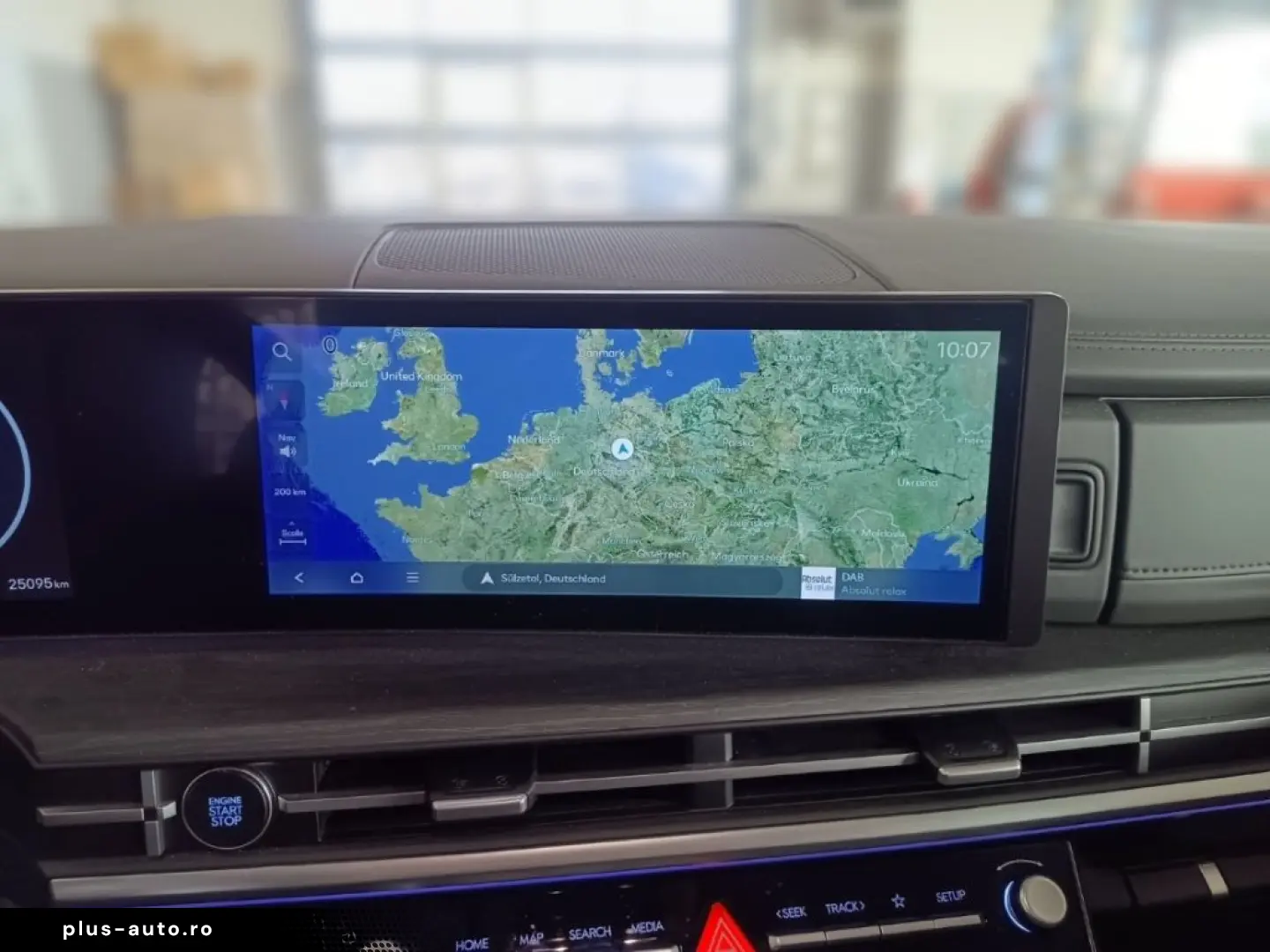 HYUNDAI SANTA FE HEV 1.6 AT 4WD Signature Komf.P Tech-P