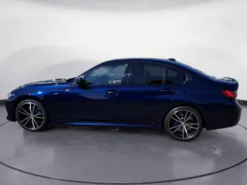 BMW 330i A Limousine M Sportpaket Navi Leder Tempom.