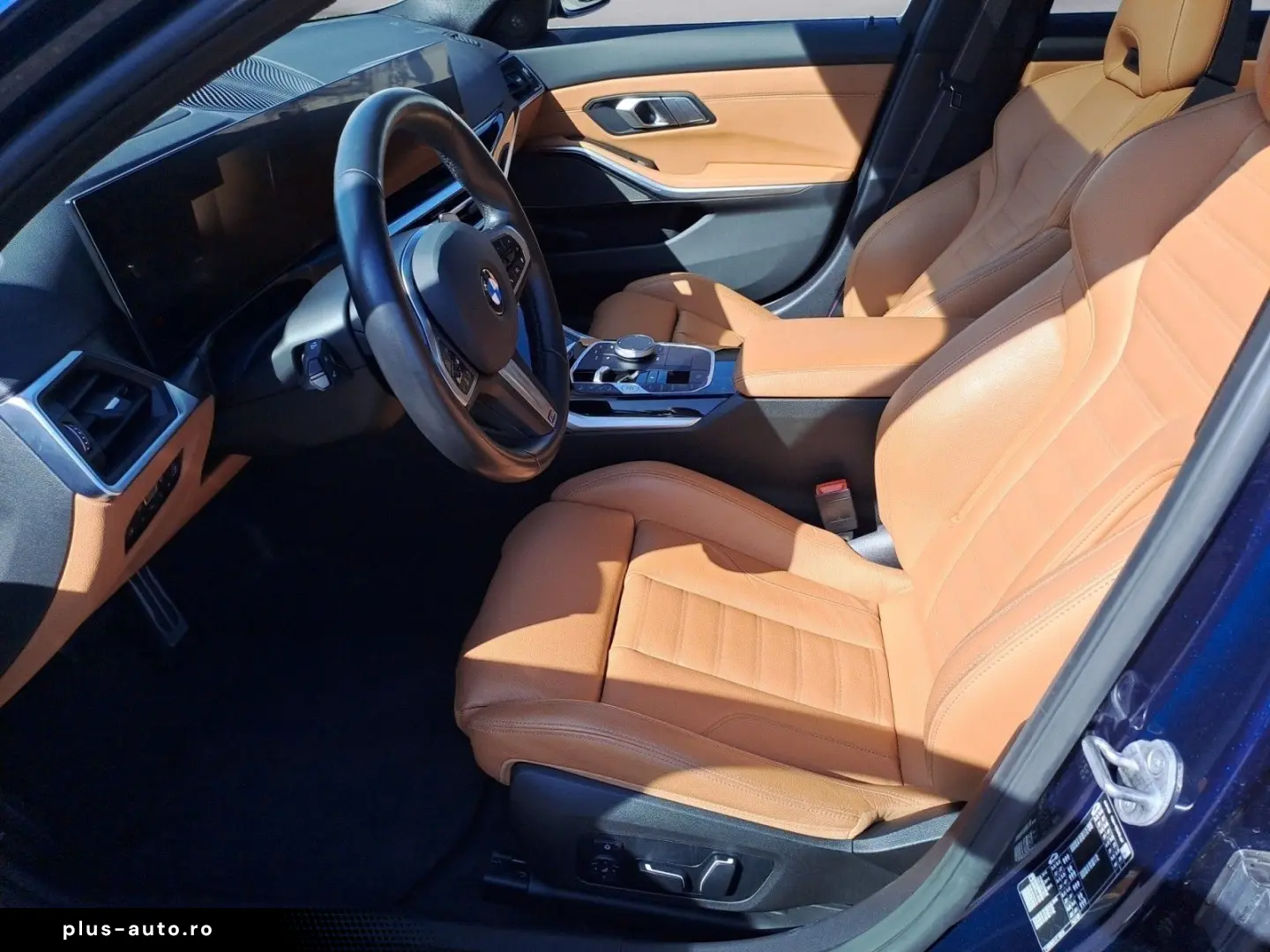 BMW 330i A Limousine M Sportpaket Navi Leder Tempom.