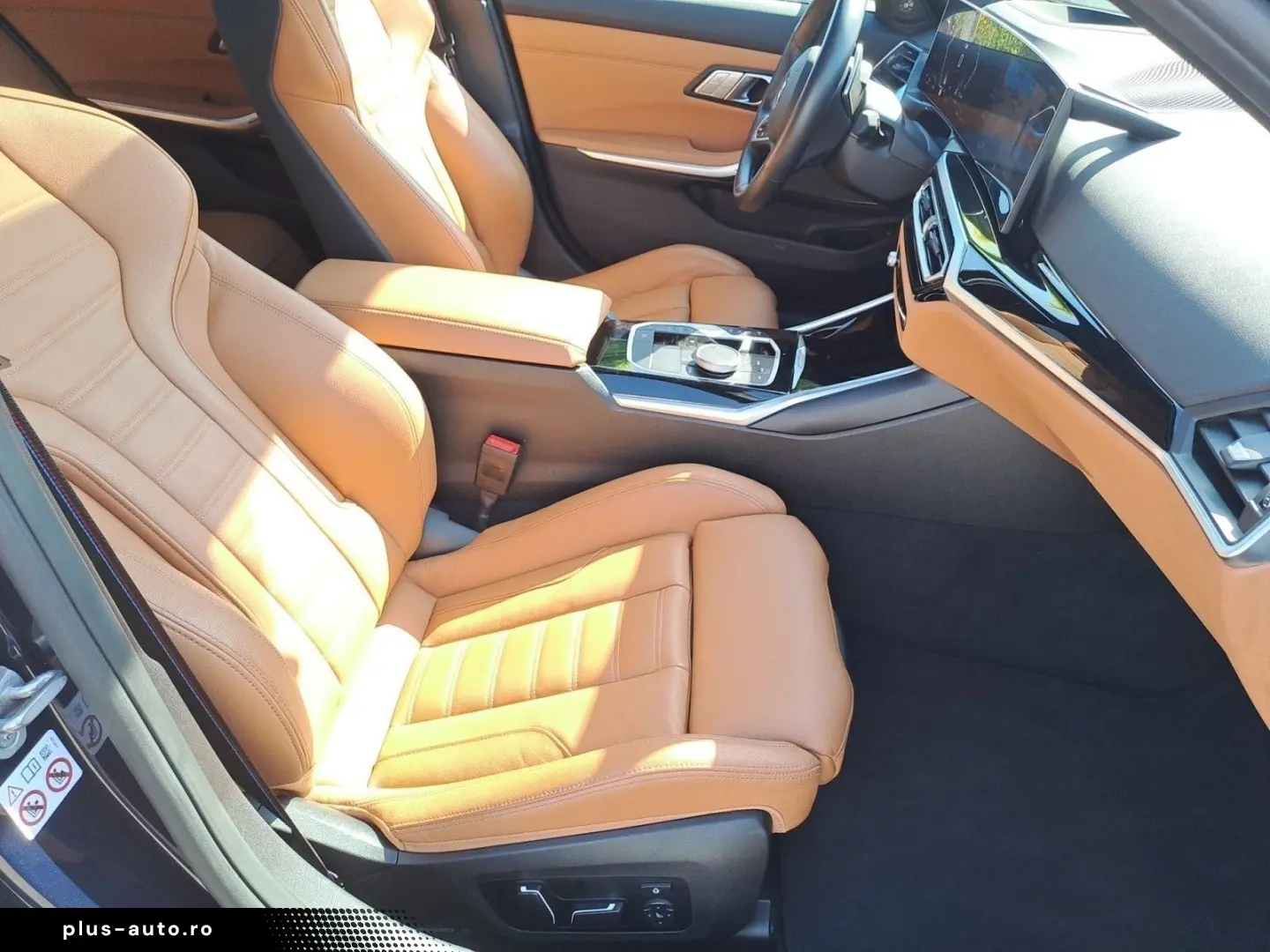 BMW 330i A Limousine M Sportpaket Navi Leder Tempom.