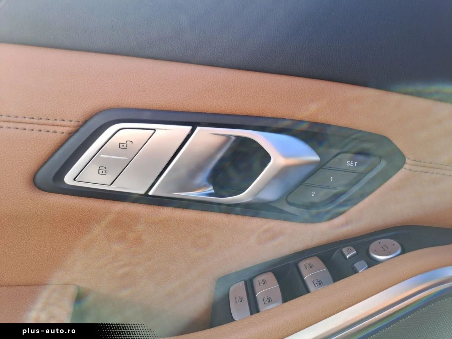 BMW 330i A Limousine M Sportpaket Navi Leder Tempom.