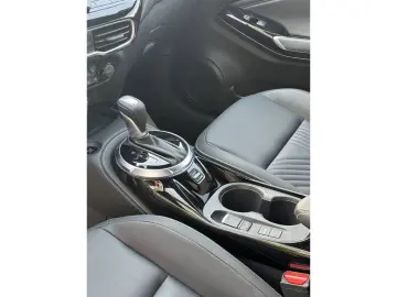 NISSAN JUKE 1.6 HYBRID 143 PS TEKNA Bose