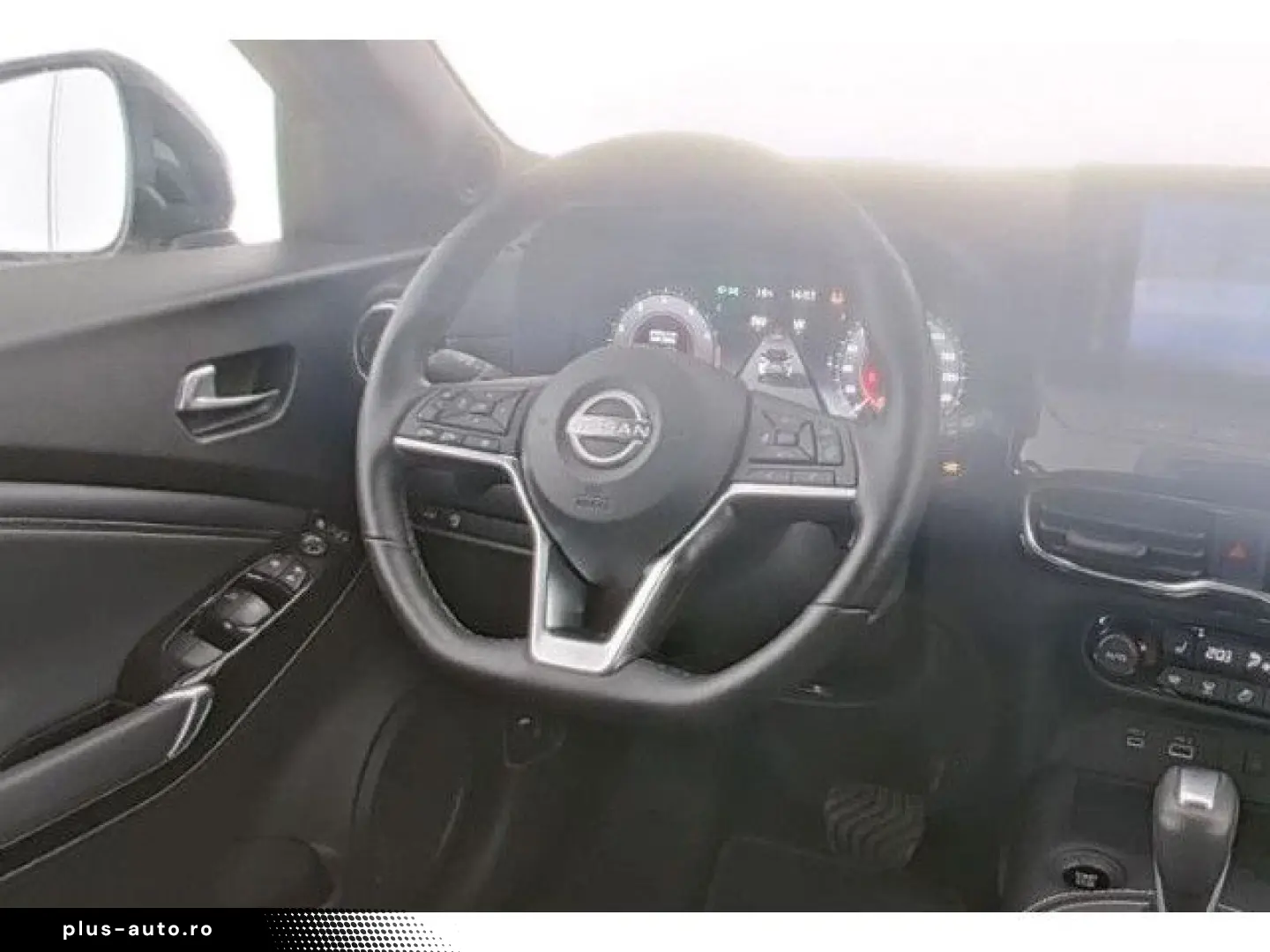 NISSAN Juke 1.0 DIG-T DCT Tekna Bose BFS