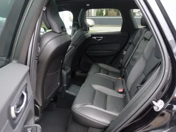 VOLVO XC60 Black Edition Ultra T8 AWD AHK 360  Pano