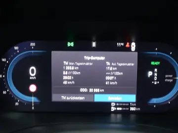 VOLVO XC60 Black Edition Ultra T8 AWD AHK 360  Pano