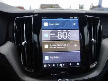 VOLVO XC60 Black Edition Ultra T8 AWD AHK 360  Pano