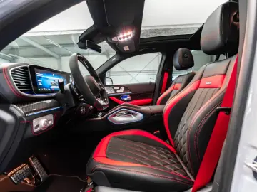 Mercedes-Benz GLE 53 AMG 4M    AMG Premium   7 Locuri