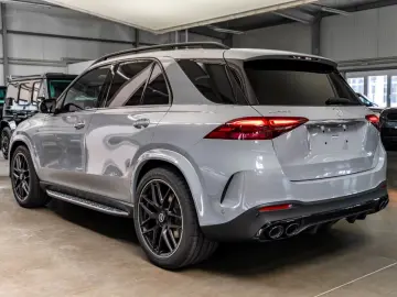 Mercedes-Benz GLE 53 AMG 4M    AMG Premium   7 Locuri