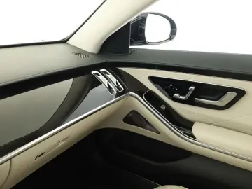 MERCEDES-BENZ S 580 lang AMG