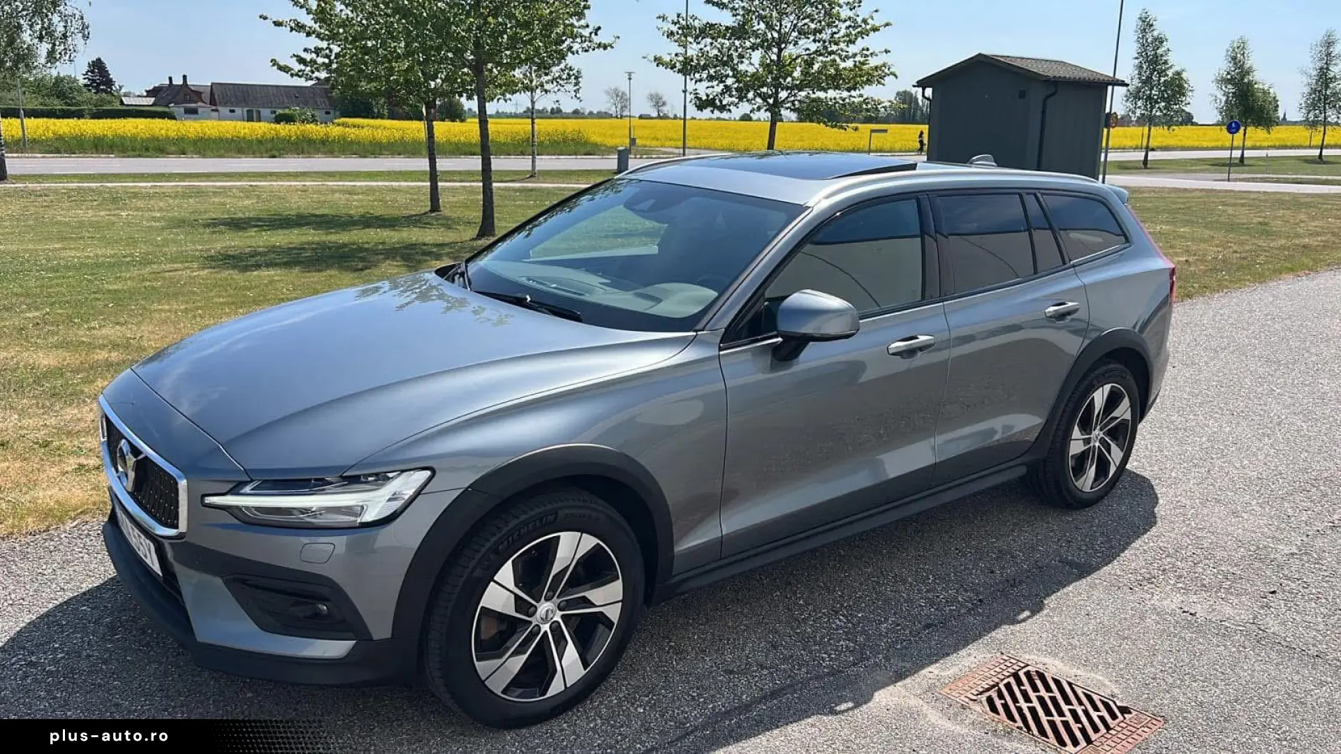Volvo V60 Cross Country
