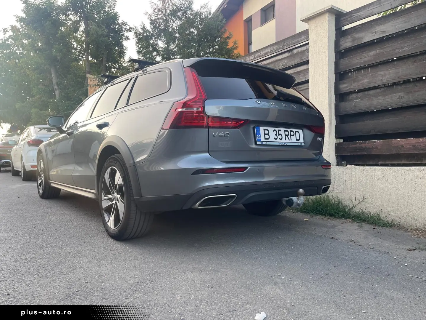 Volvo V60 Cross Country