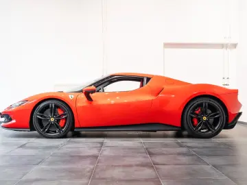 FERRARI 296 GTB GTB Rosso Scuderia Racing Seat Lift 19%