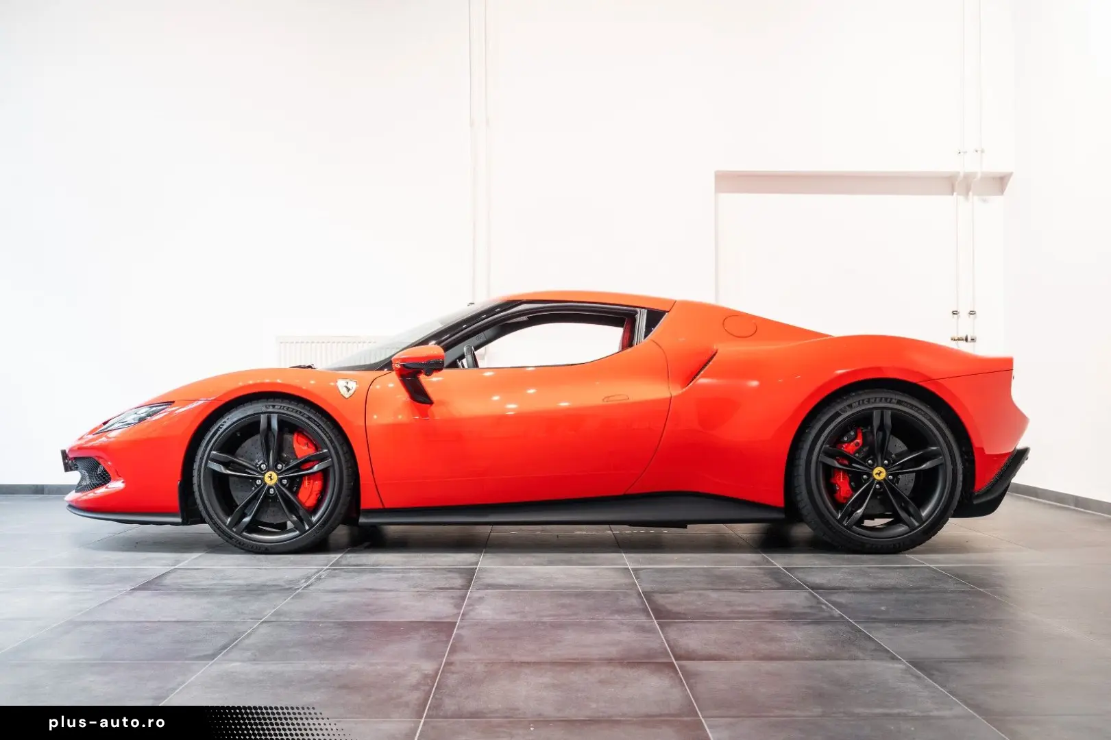 FERRARI 296 GTB GTB Rosso Scuderia Racing Seat Lift 19%