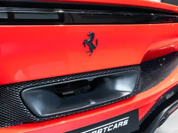 FERRARI 296 GTB GTB Rosso Scuderia Racing Seat Lift 19%