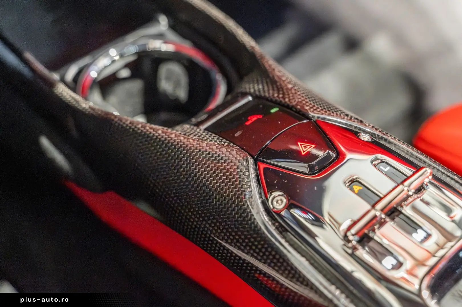 FERRARI 296 GTB GTB Rosso Scuderia Racing Seat Lift 19%