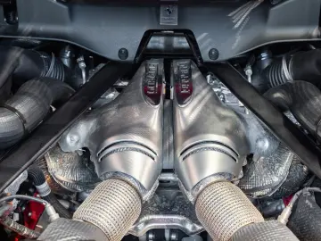 FERRARI 296 GTB GTB Rosso Scuderia Racing Seat Lift 19%