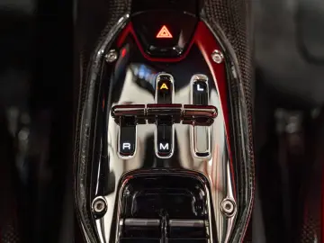 FERRARI 296 GTB GTB Rosso Scuderia Racing Seat Lift 19%