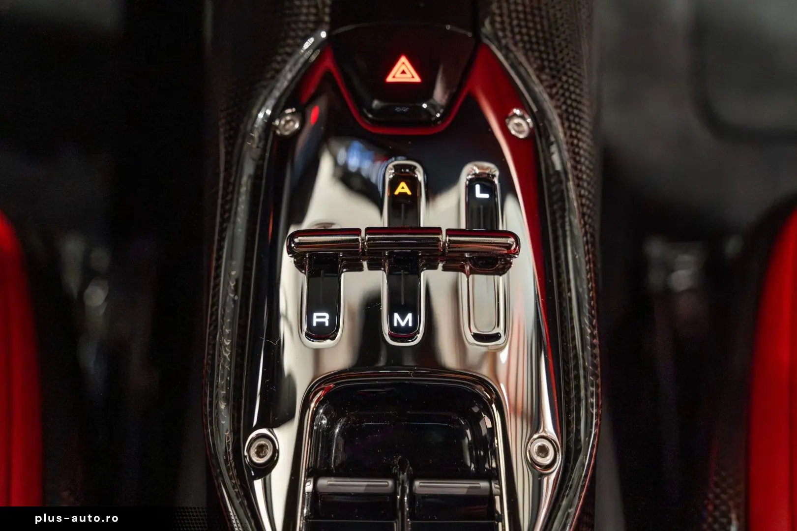 FERRARI 296 GTB GTB Rosso Scuderia Racing Seat Lift 19%