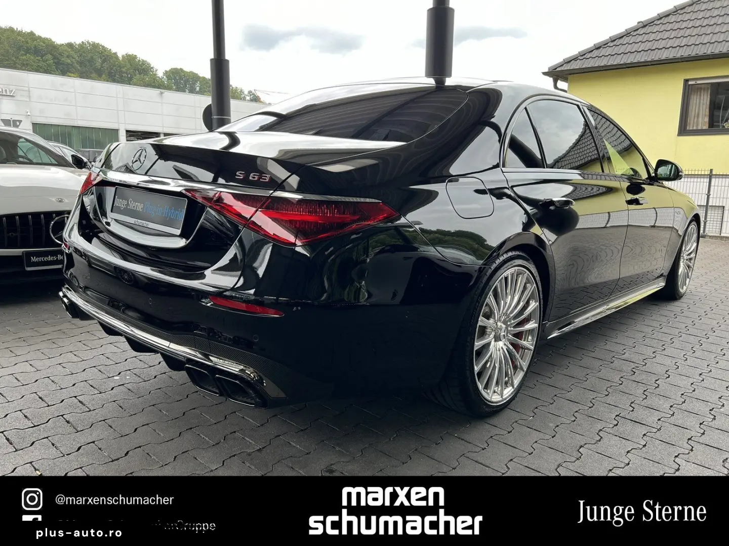 MERCEDES-BENZ AMG S 63 E Perf First-Class Carbon Burm4D Pano
