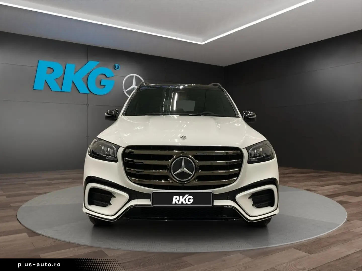 MERCEDES-BENZ GLS 350 d 4M AMG NIGHT PANORAMA DISTRONIC 360